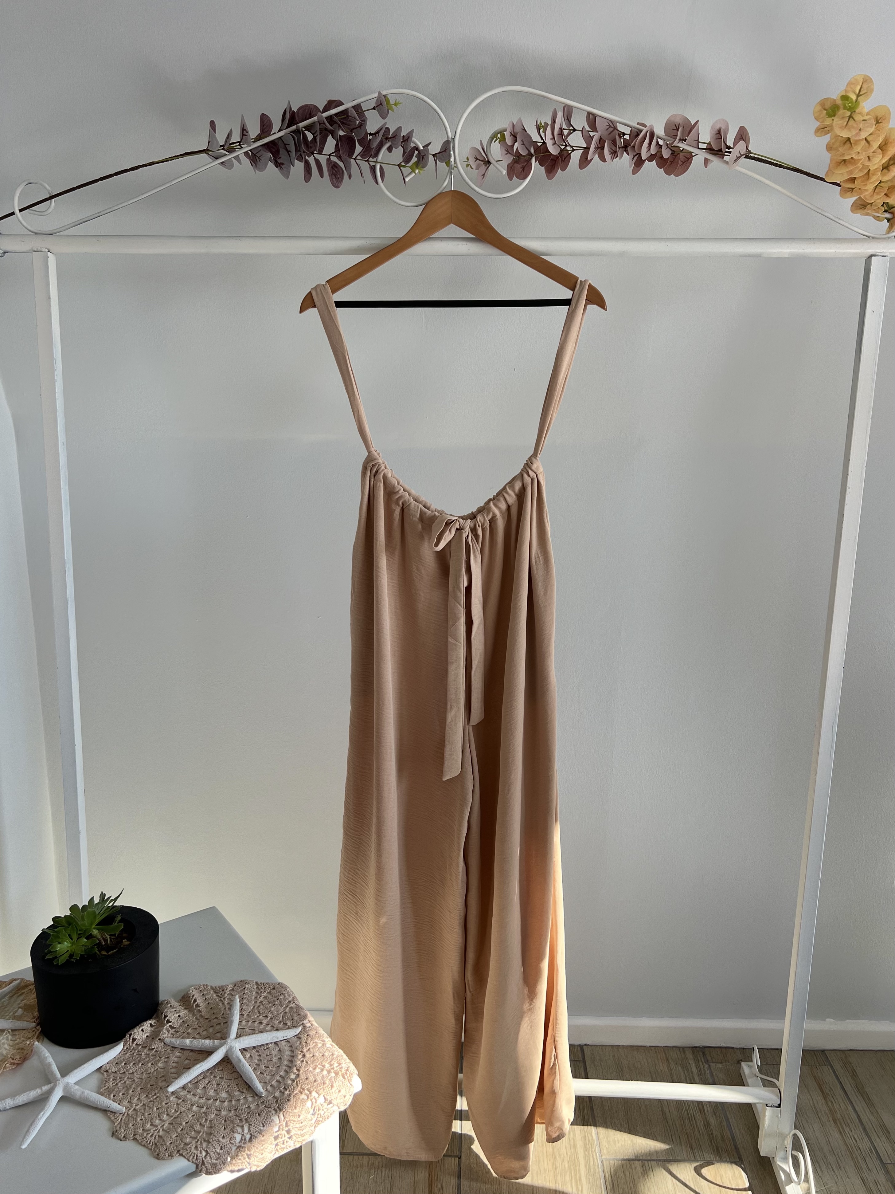 thrifted beige pants