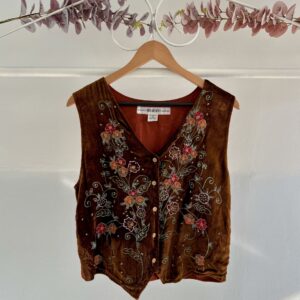 thrifted vintage floral waist coast