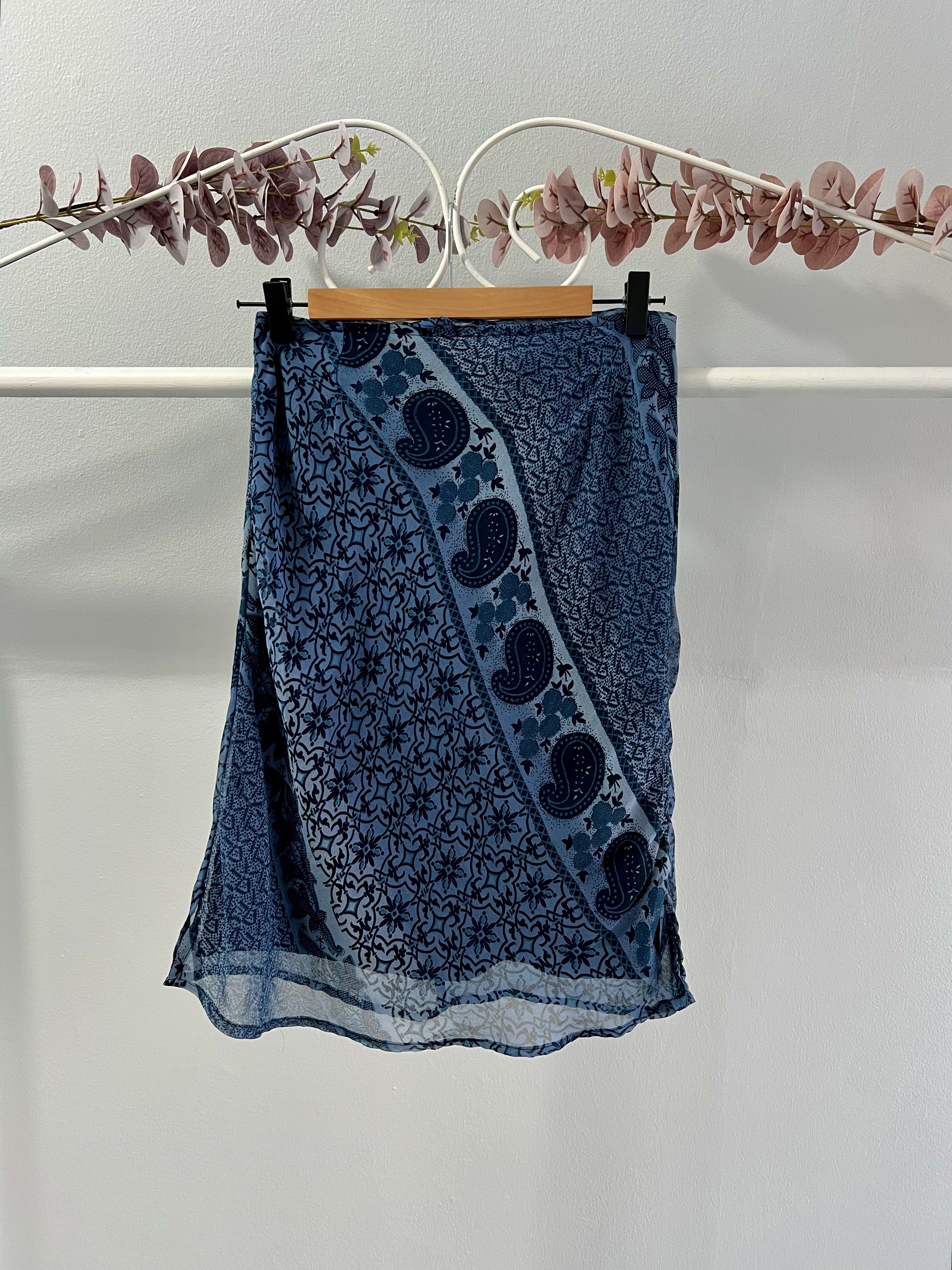 thrifted blue paisley skirt