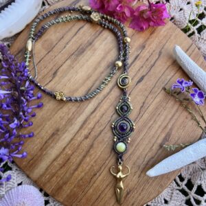 feminine macrame hairwrap / dreadwrap