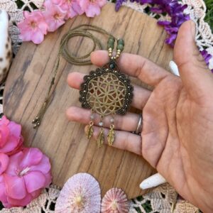 dreamcatcher macrame necklace