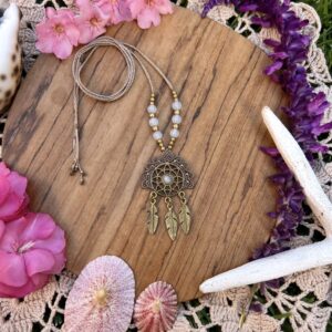 dreamcatcher macrame necklace